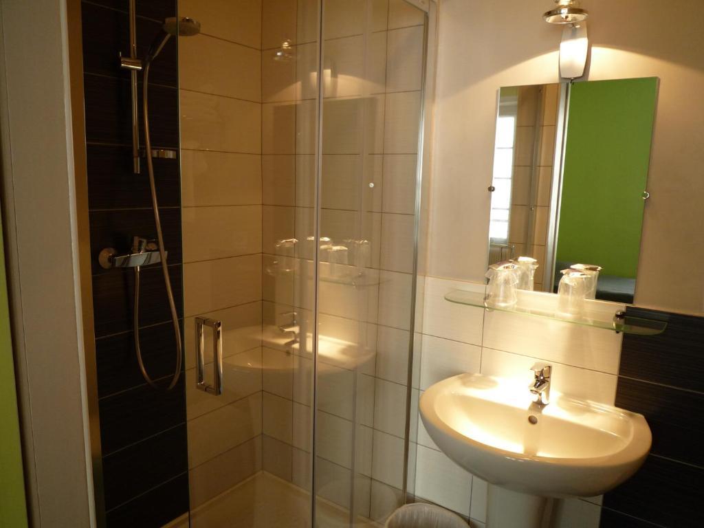 Hotel Saint Melaine Morlaix Bagian luar foto