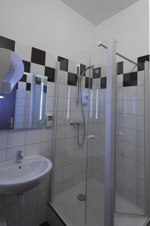 Hotel Saint Melaine Morlaix Bagian luar foto